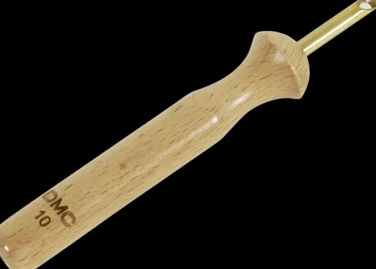 Clearance Tuftausneula Koko 10 Käsityötarvikkeet