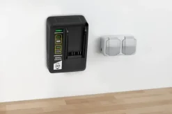 Kärcher Silitysraudat Ja Vaatehöyrystimet-Karcher 18 V Pikalaturi