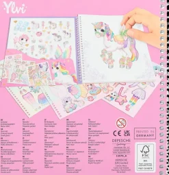 Ylvi Askartelutarvikkeet-Dress Me Up Tarrakirja